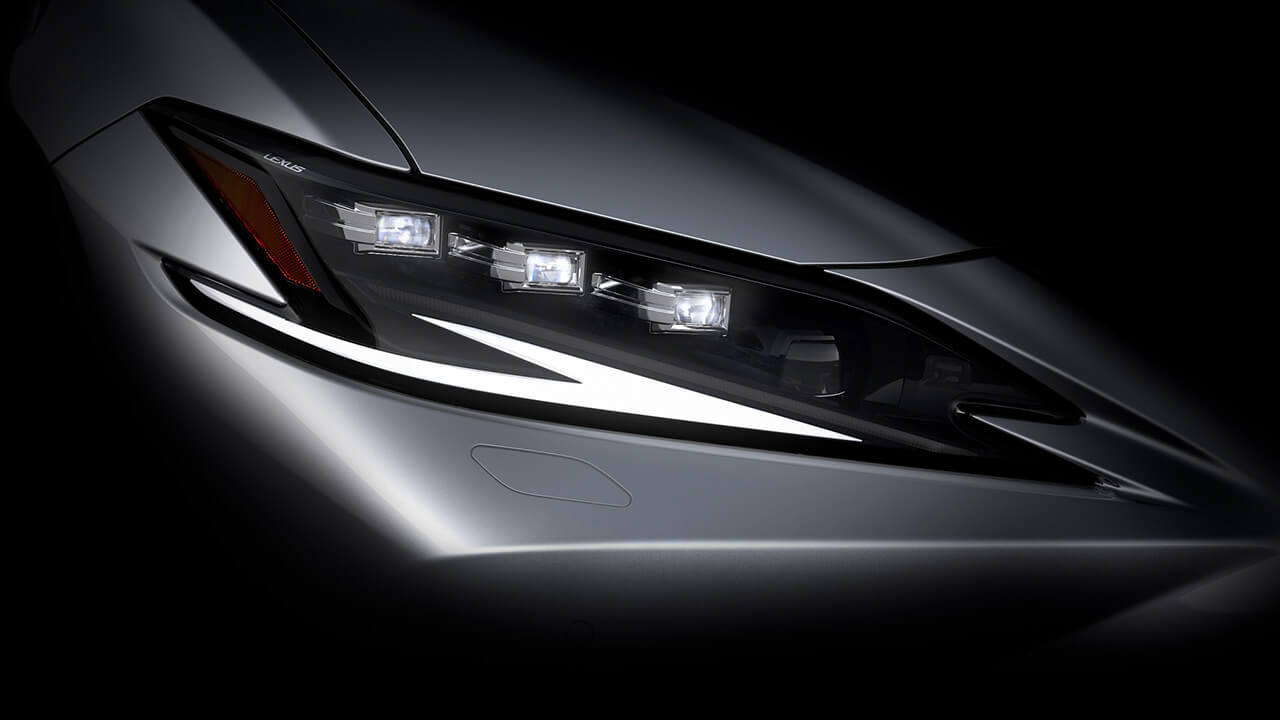 2021 lexus es electrified banner