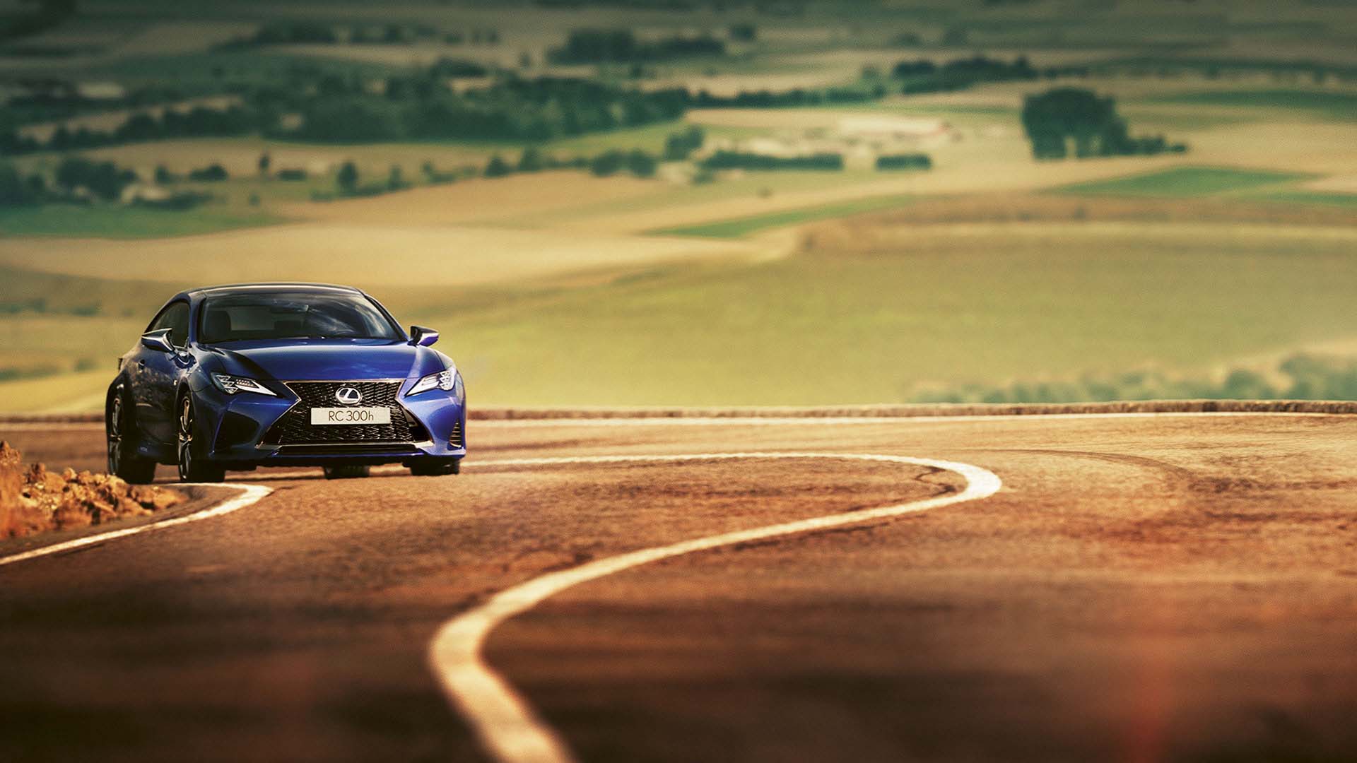 2018 lexus rc key features 1920x1080 v4