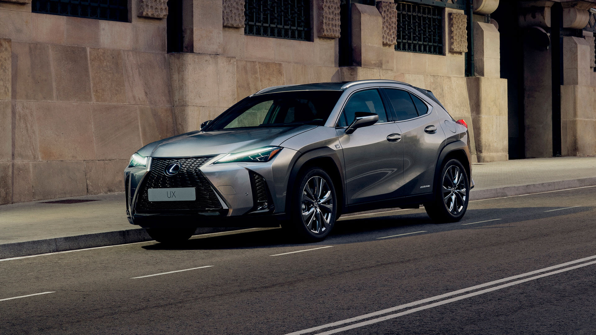 2020 lexus ux gallery 02