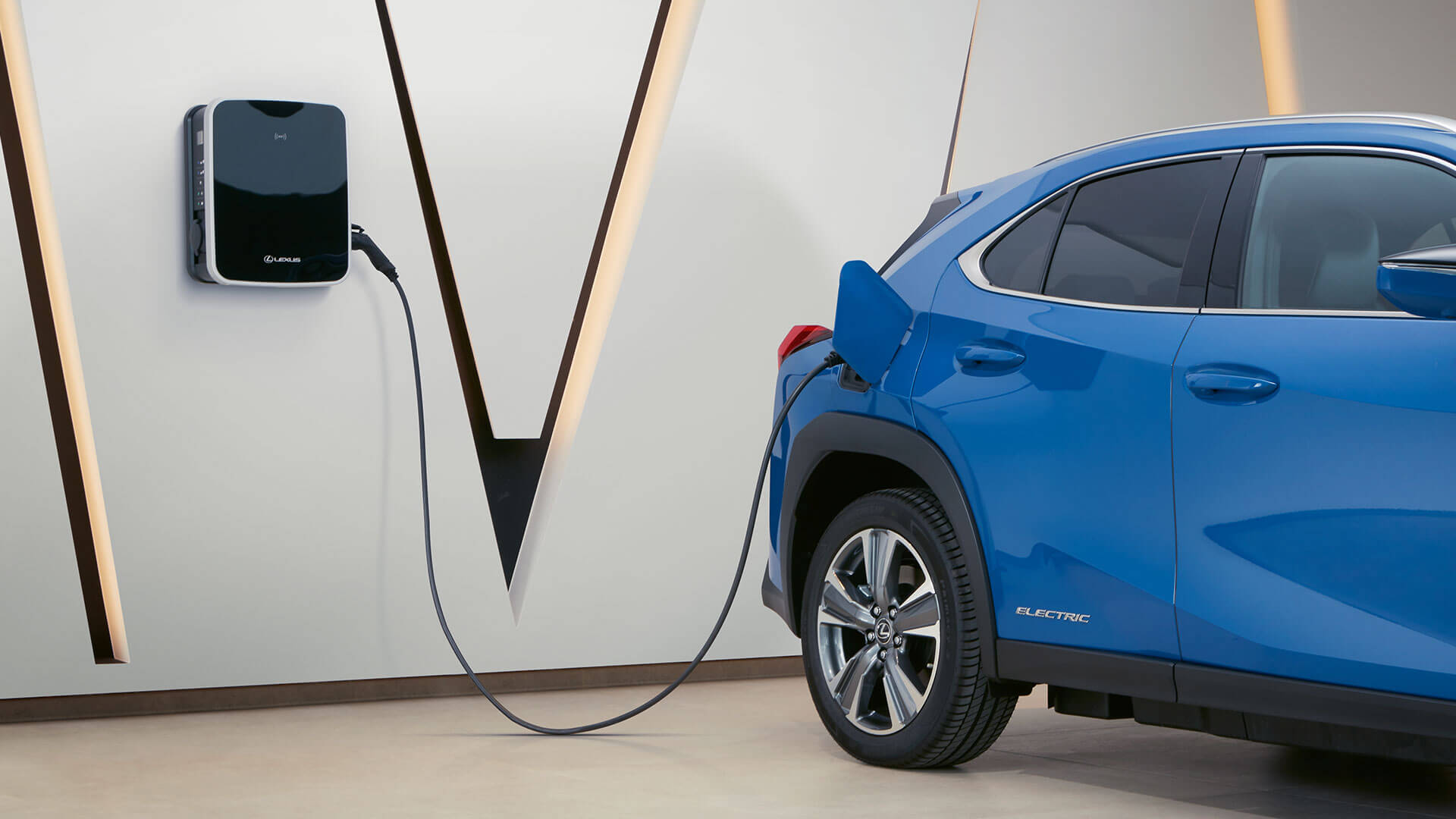 2020 lexus ux 300e gallery 02