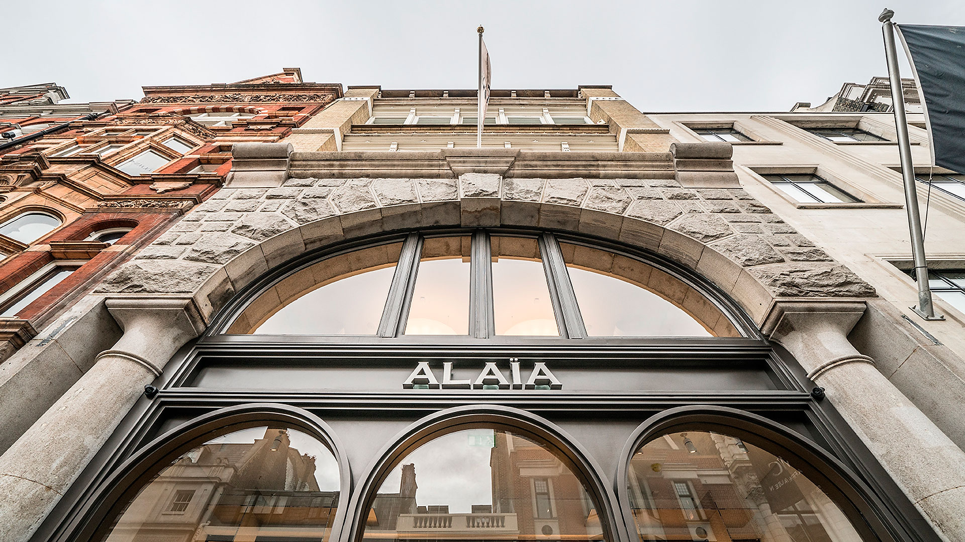Alaïa después de Alaïa hero asset