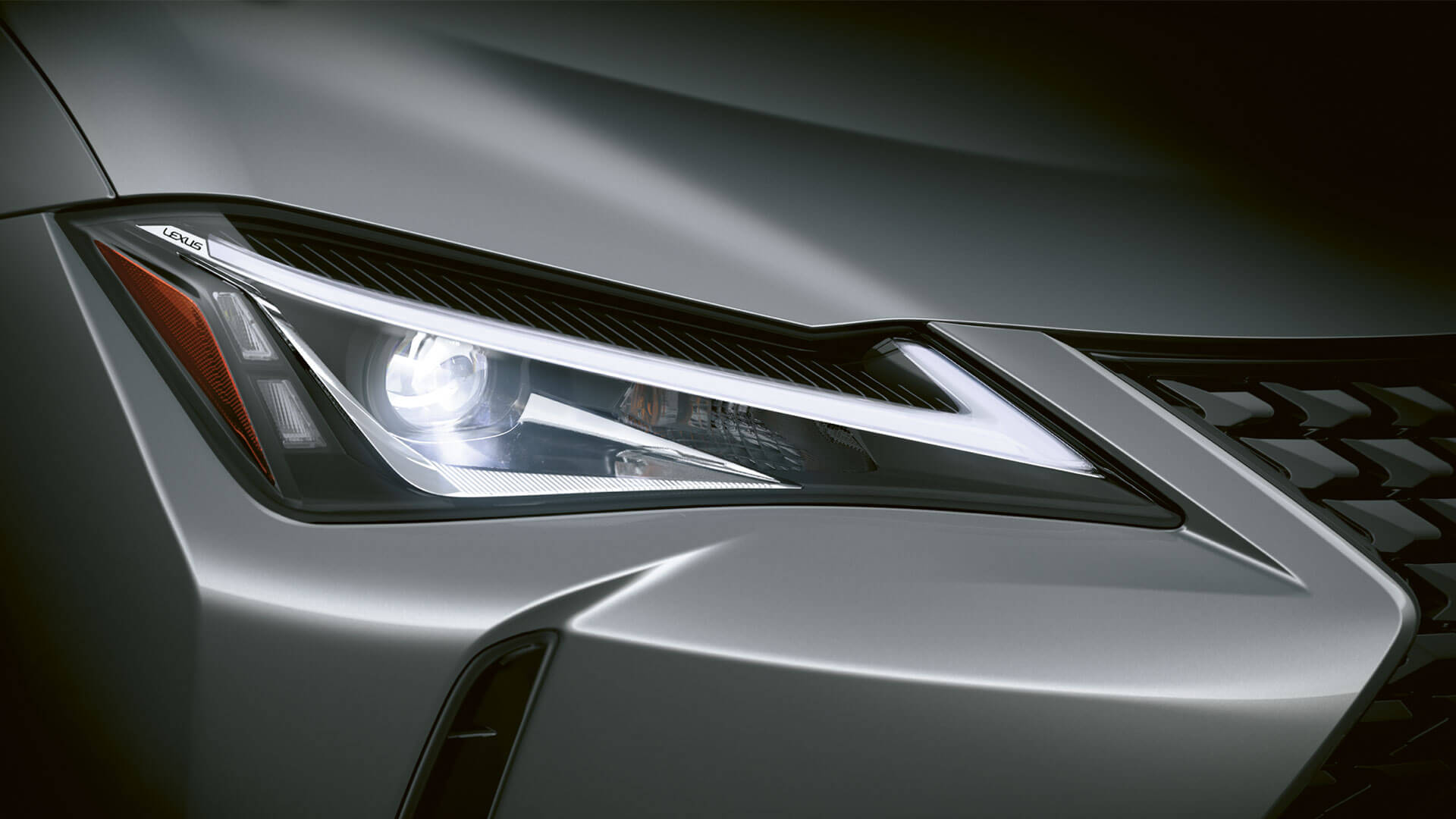 2020 lexus ux 300e gallery 05