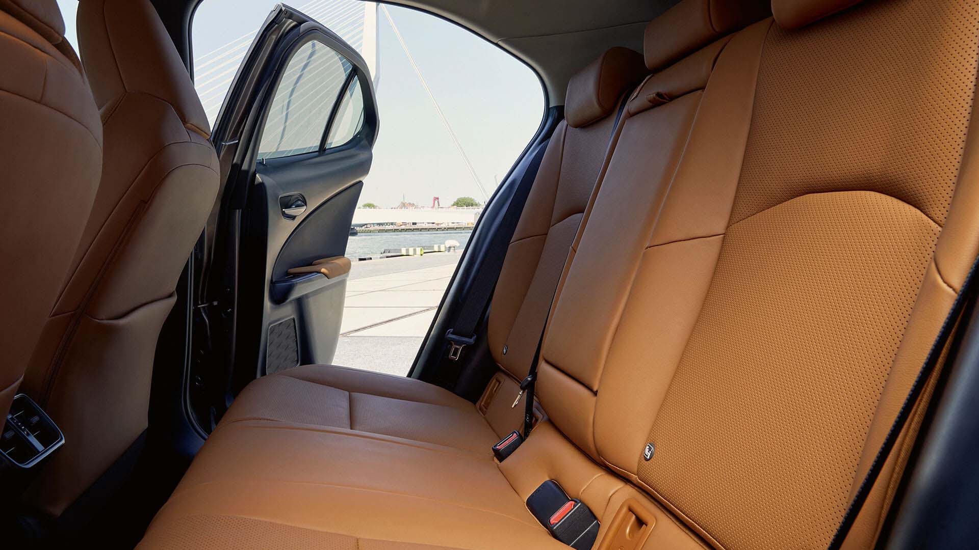2018 lexus ux gallery 11