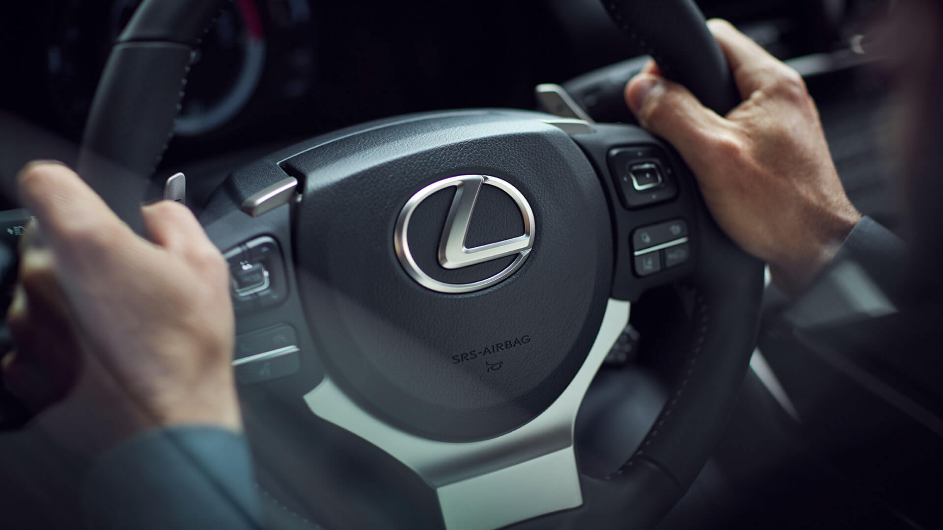 2017 lexus is gallery 008 lifestyle
