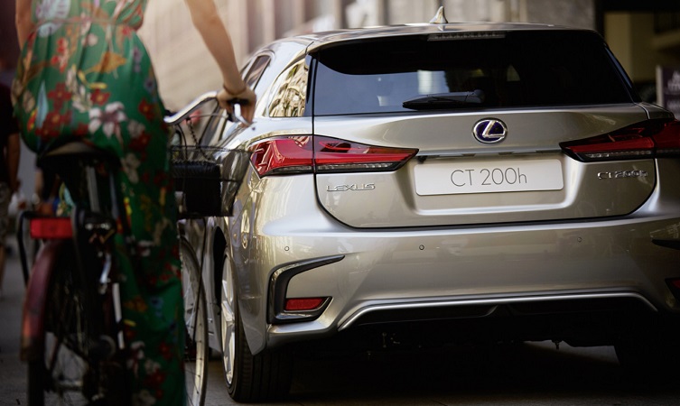 lexus ct 200h