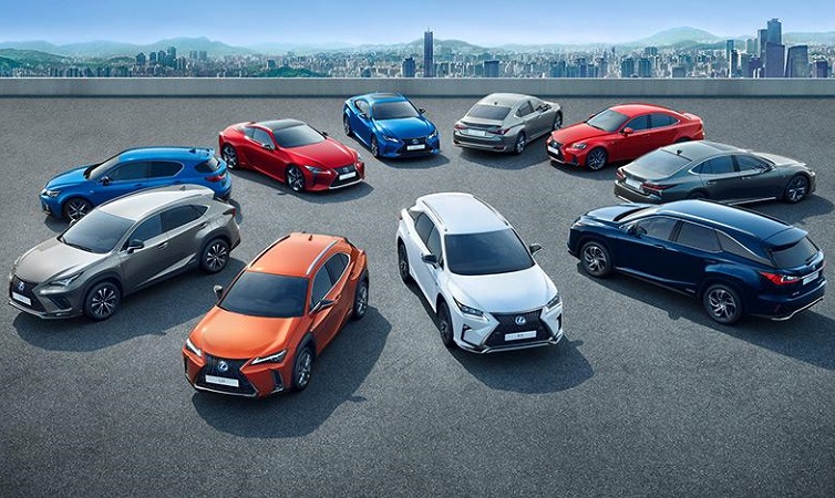 Lexus range 02