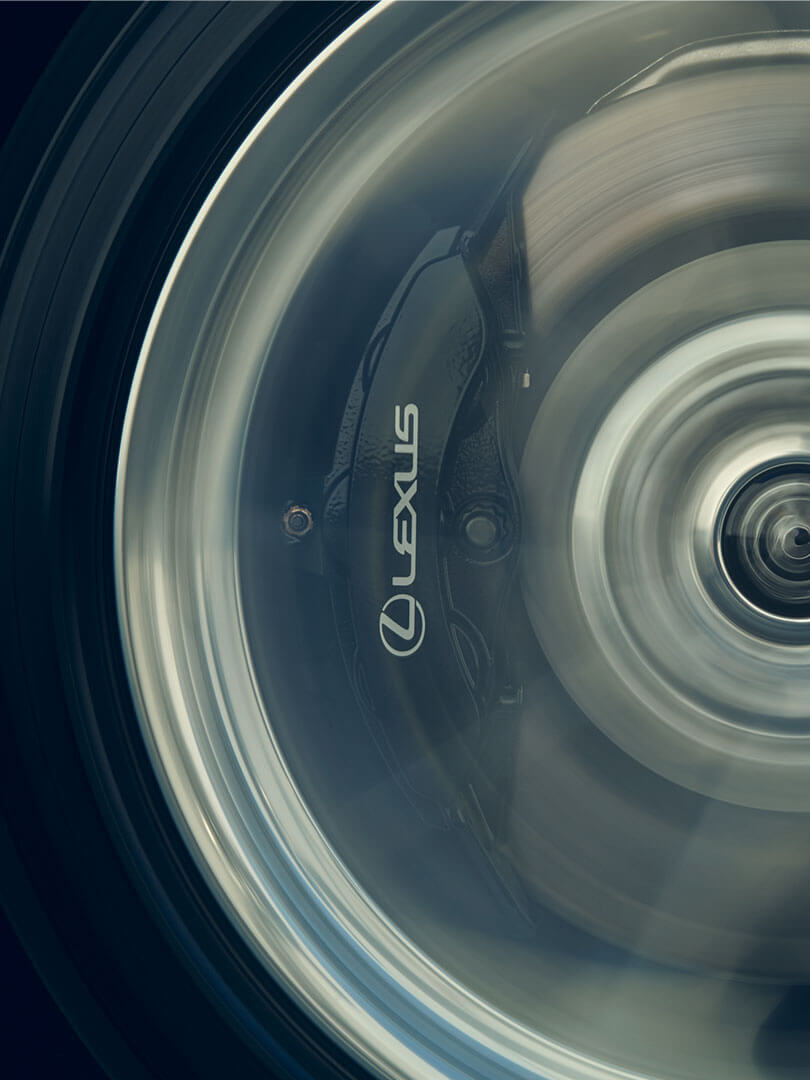 2021 lexus uk hybrid how it works how does a lexus self charging hybrid engine power the battery