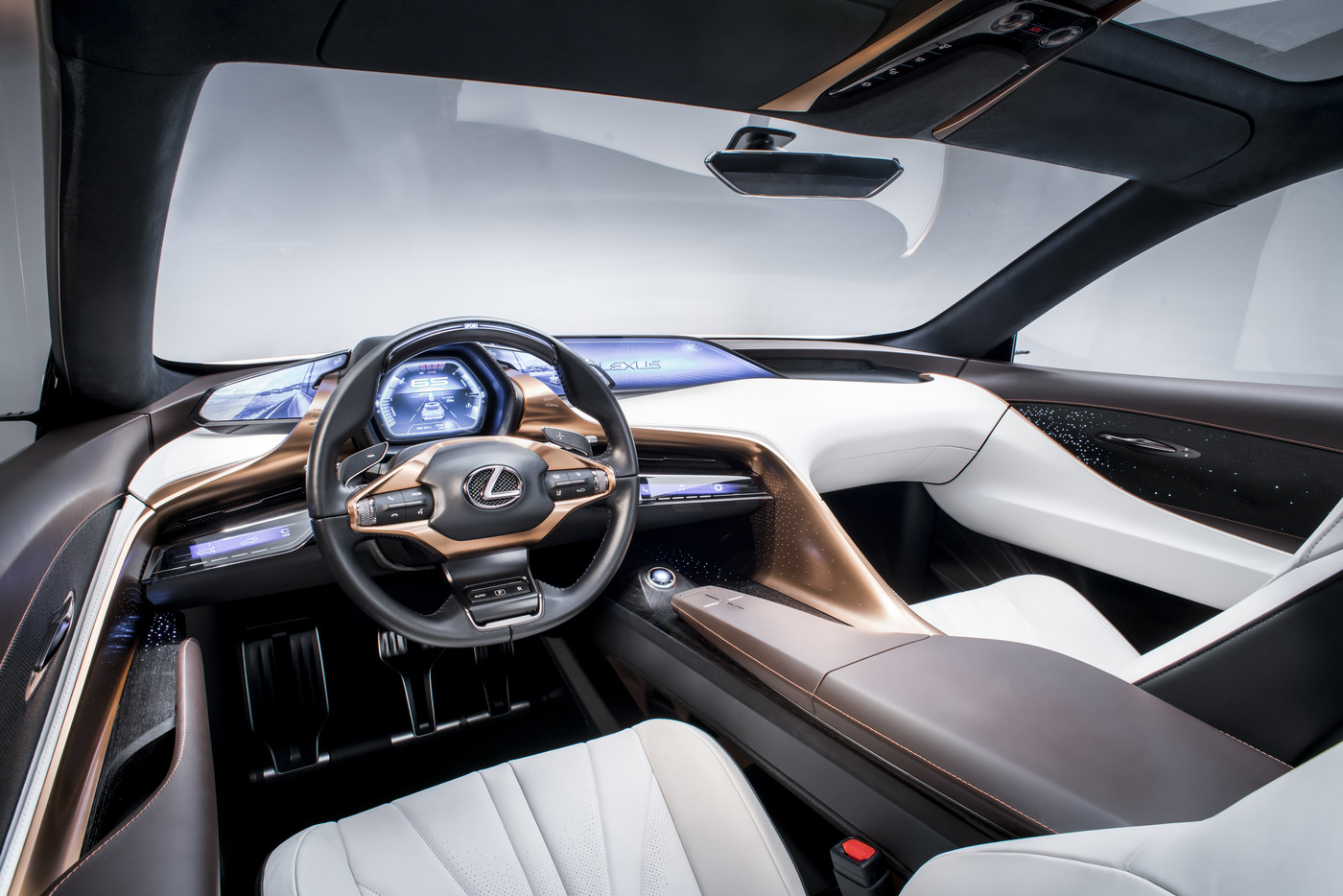 Lexus LF 1 Limitless studio 03