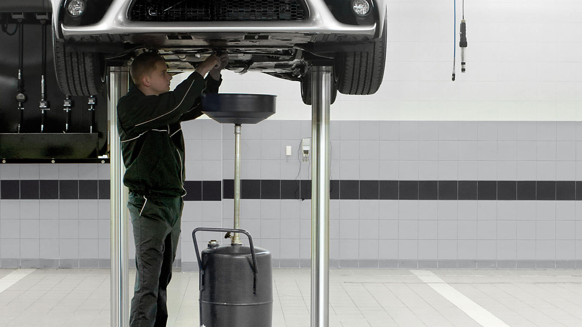 Servicing and Maintenance Hero Image