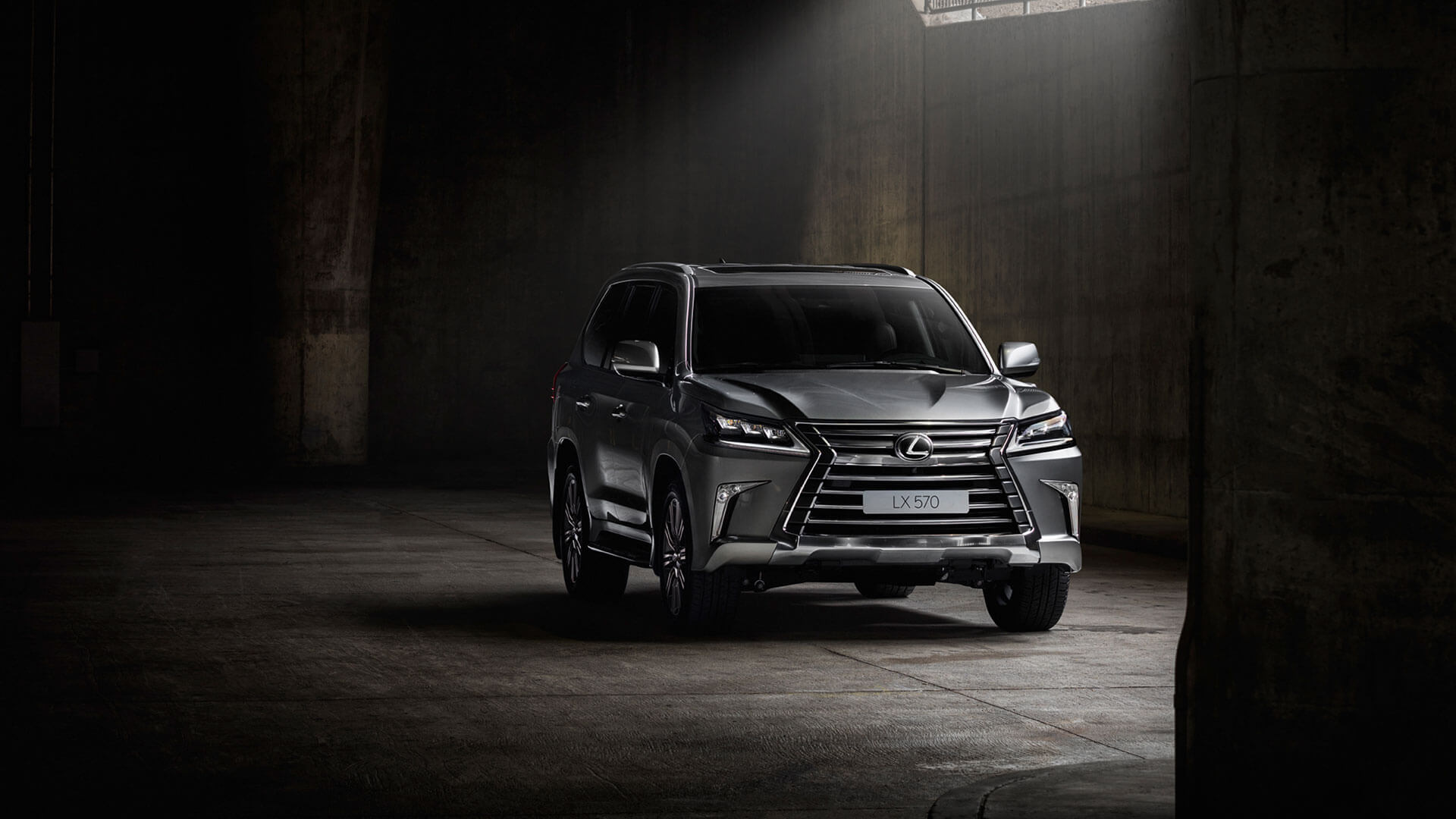 2017 lexus lx gallery 015 exterior