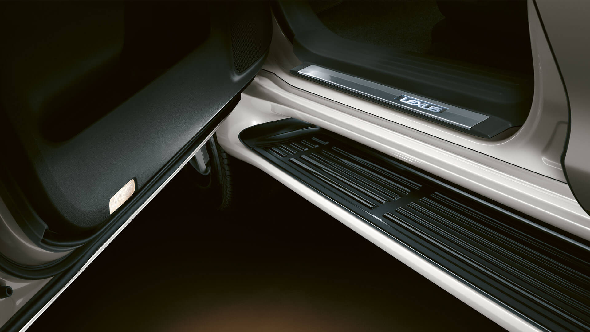 2020 lexus gx pre sales gallery interior 09 1920x1080 1