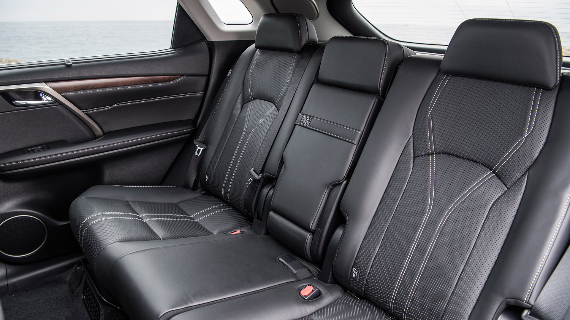 10 2019 020 Lexus RX pionier 1920x1080 galerij