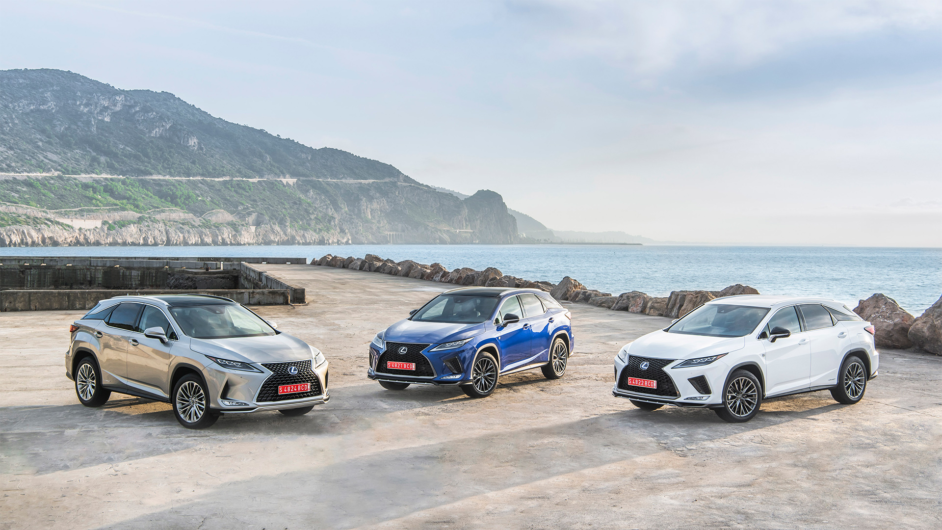 10 2019 018 Lexus RX 450h legt lat voor SUVs opnieuw hoger 1920x1080 galerij