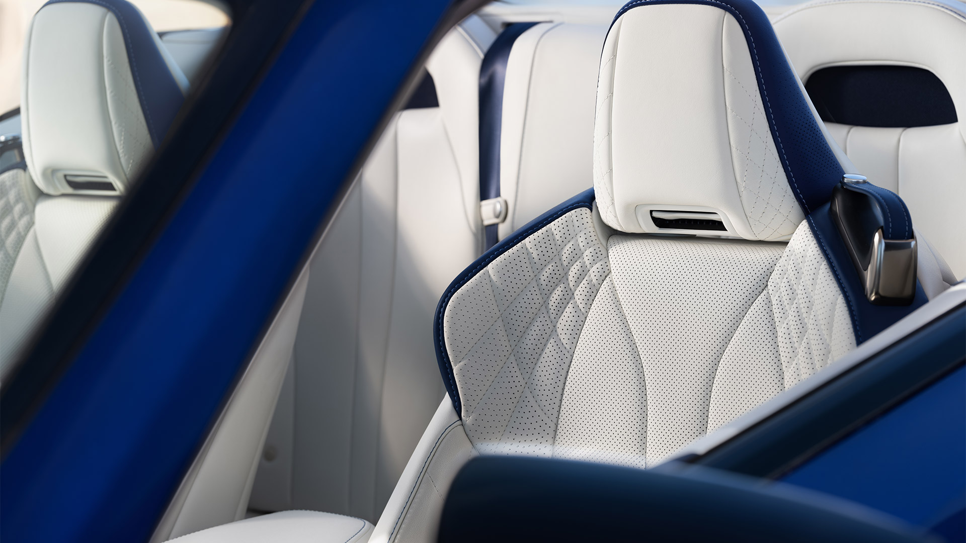 07 2019 027 nieuwe Lexus LC 500 Convertible 1920x1080 galerij
