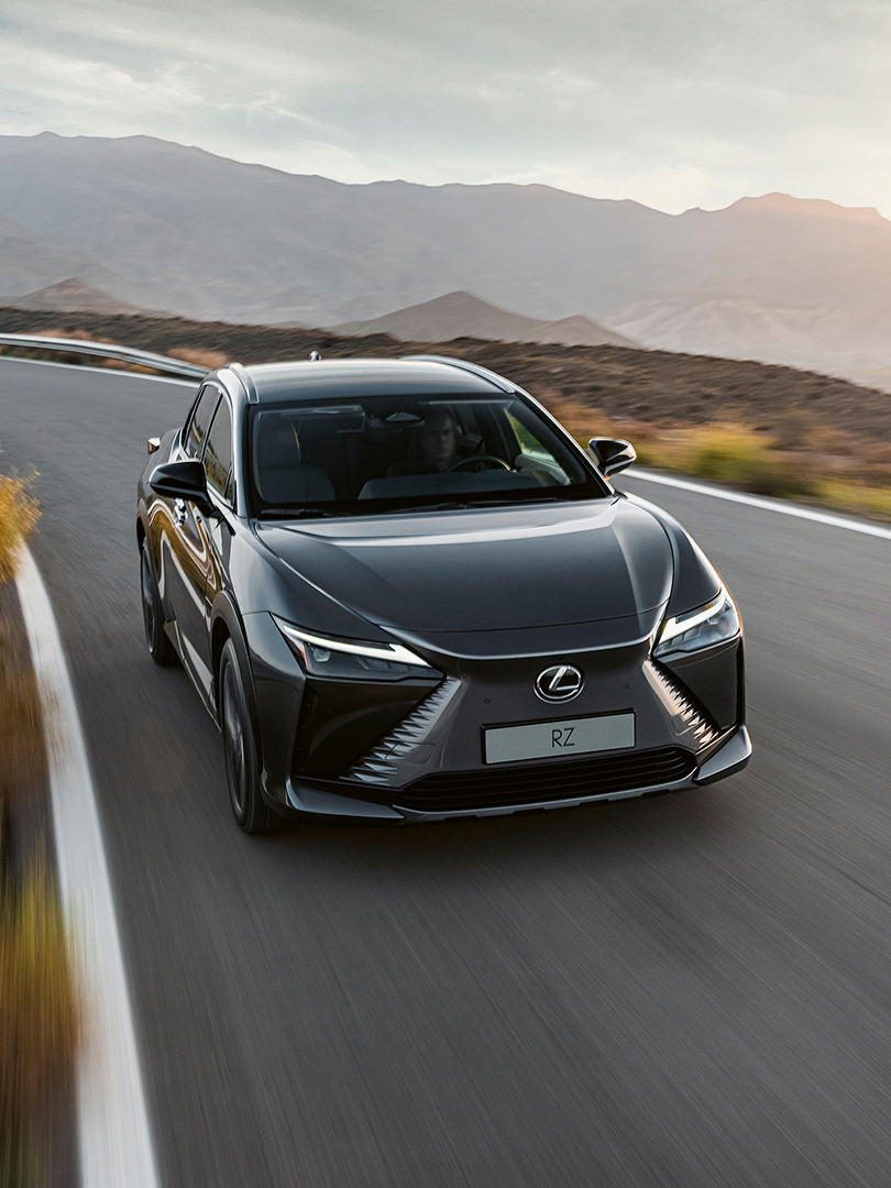2022 lexus rz authentic 4 wheel driving