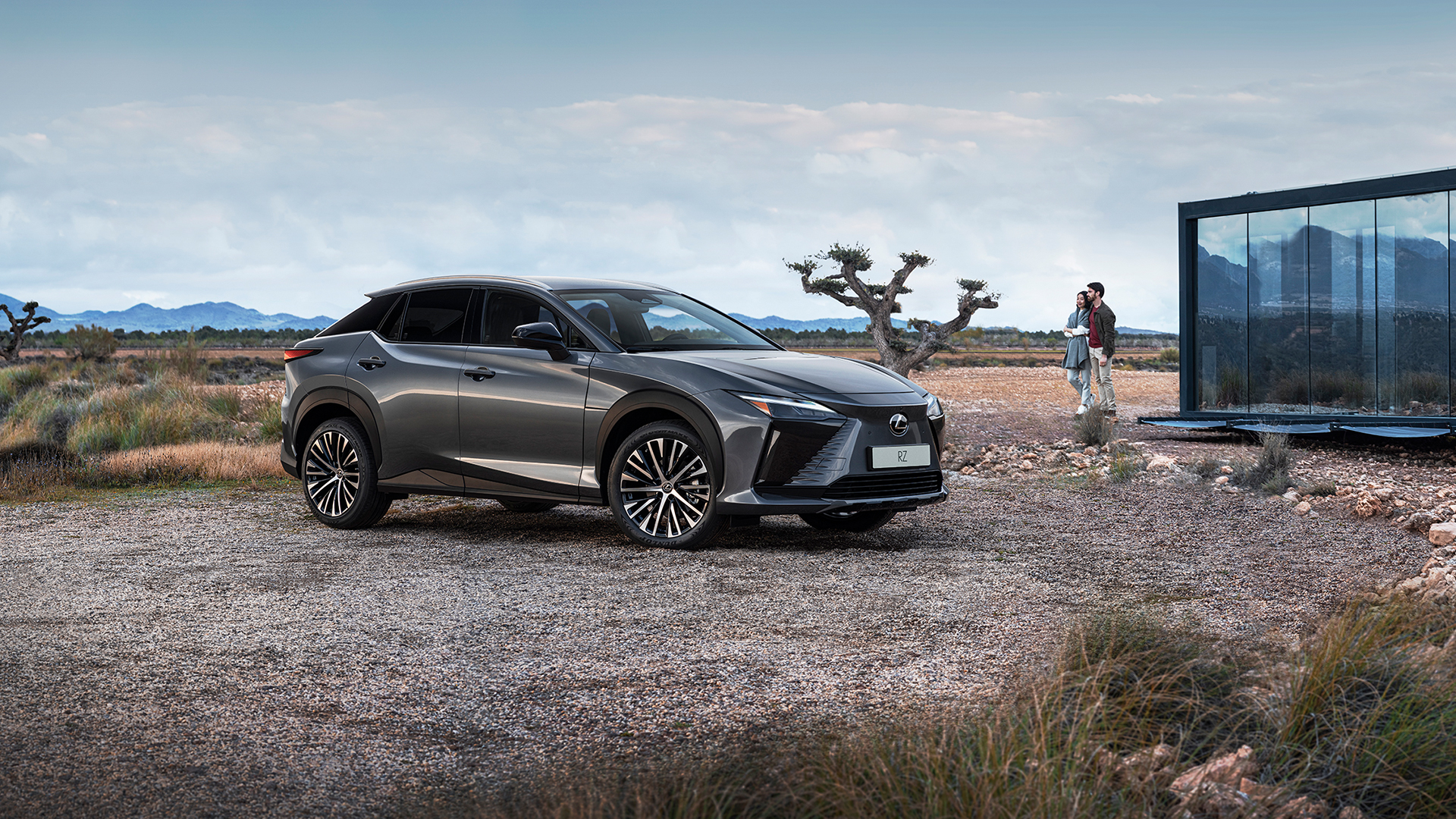 2022 lexus rz gallery 11