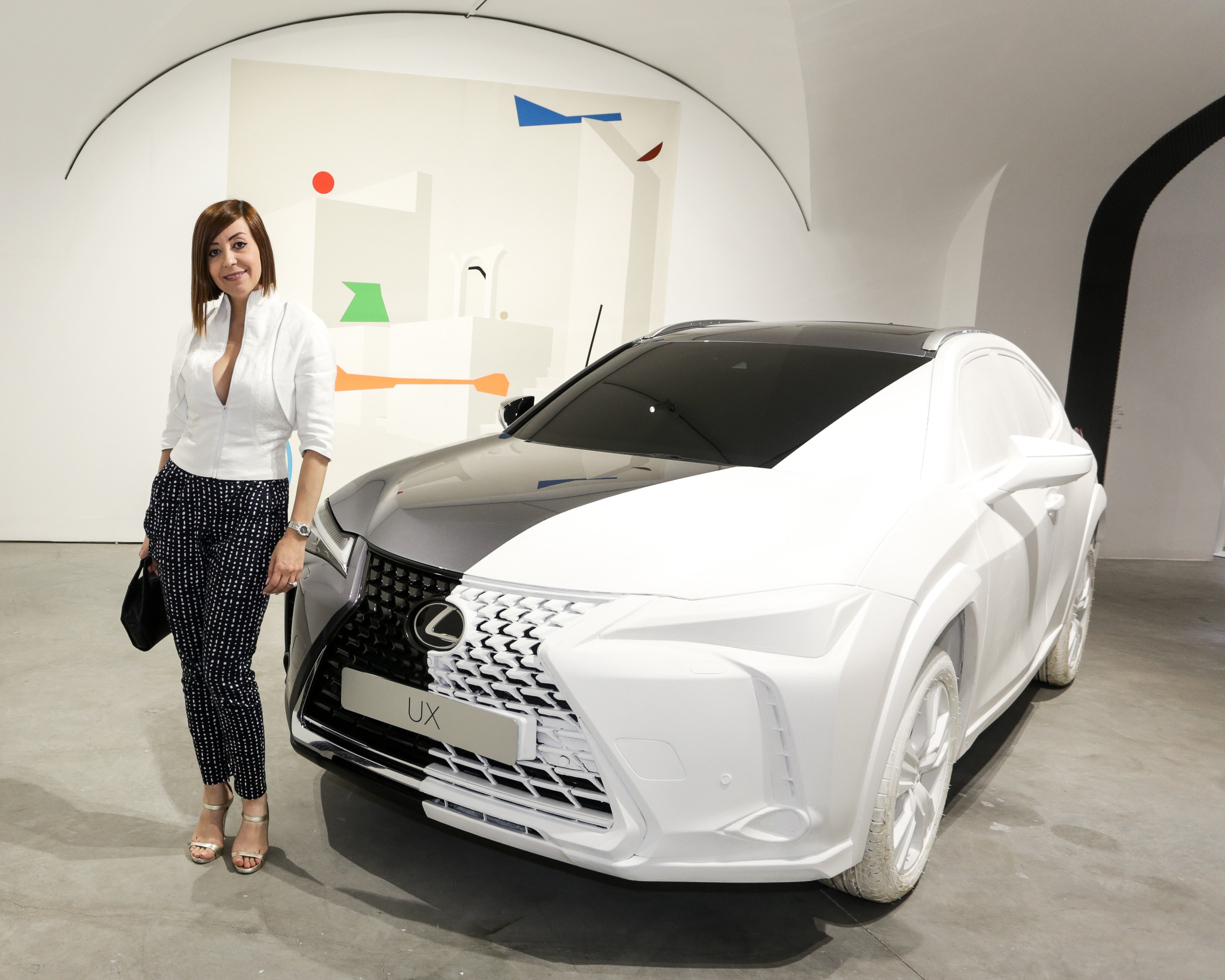 Lexus UX Art Space recebe famosos atuacao intimista