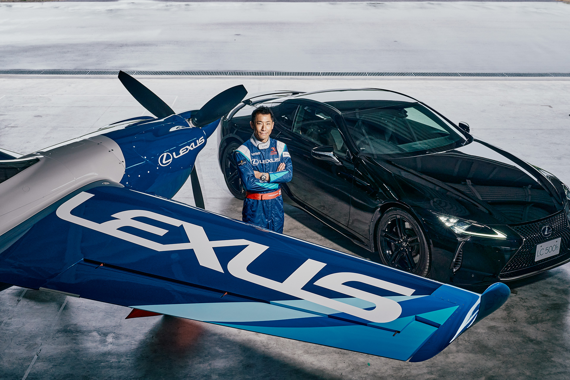 Lexus e equipa conjunta de air racing com Yoshihide Muroya Image