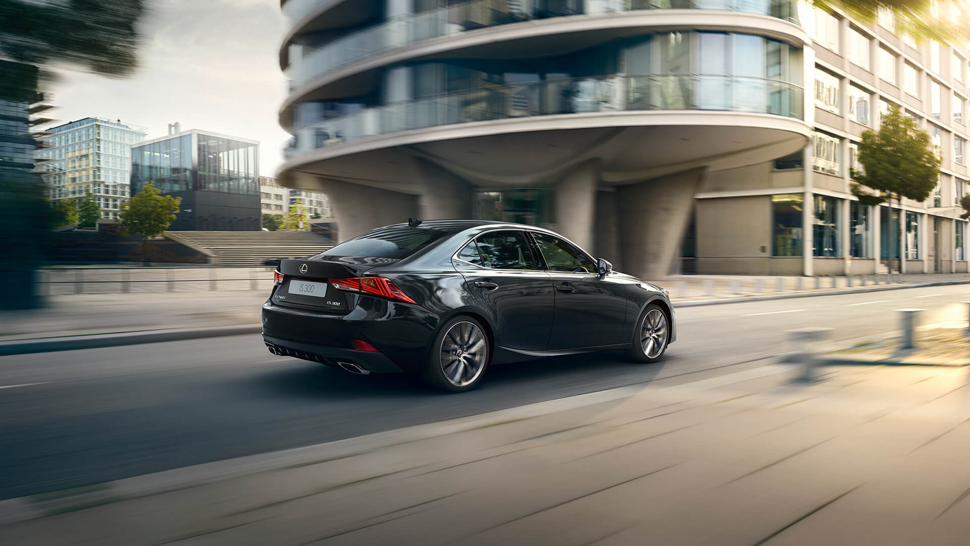 2018 lexus is gallery 005 exterior
