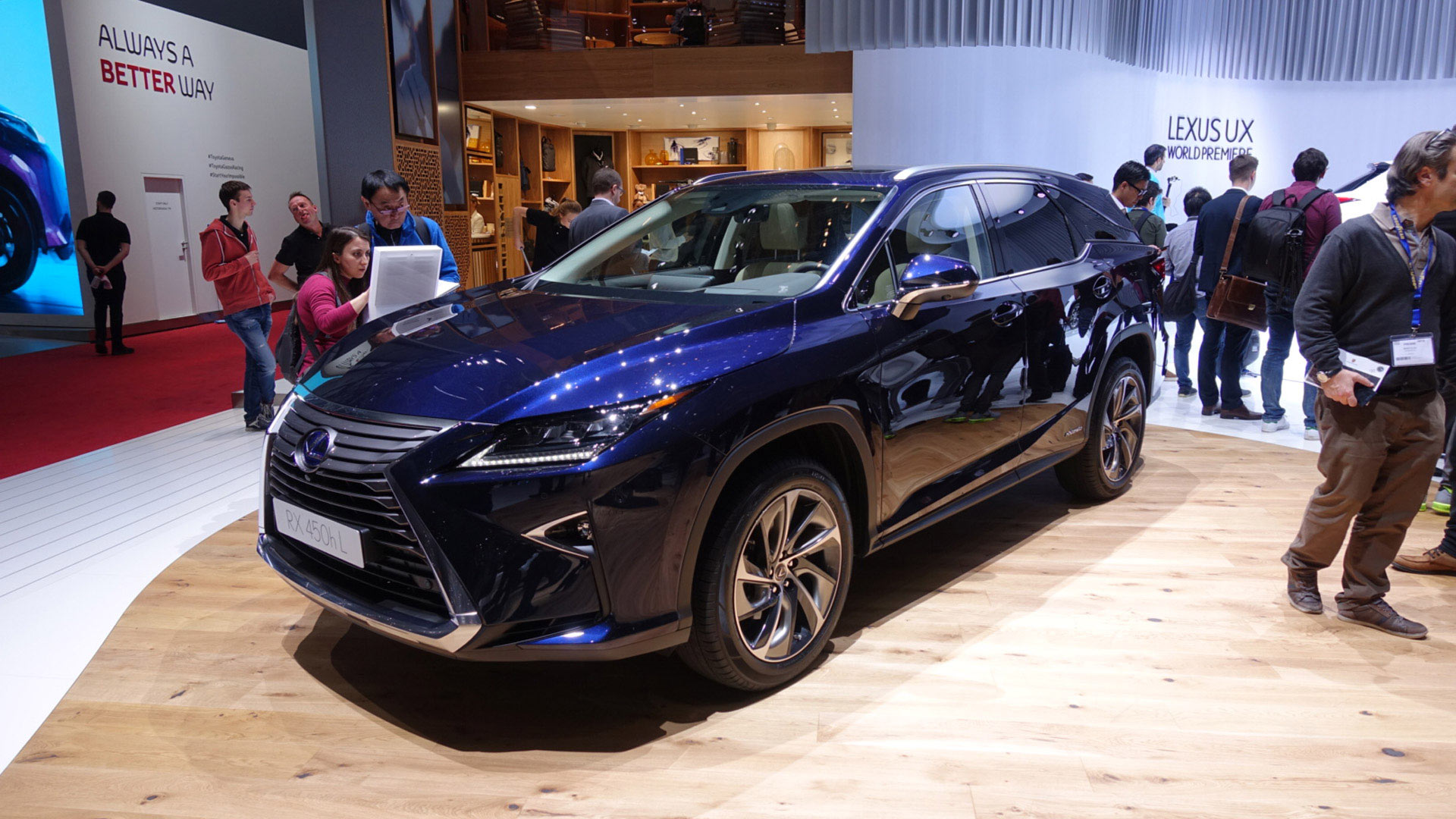 Lexus Cenevre gallery05 1920x1080 v2