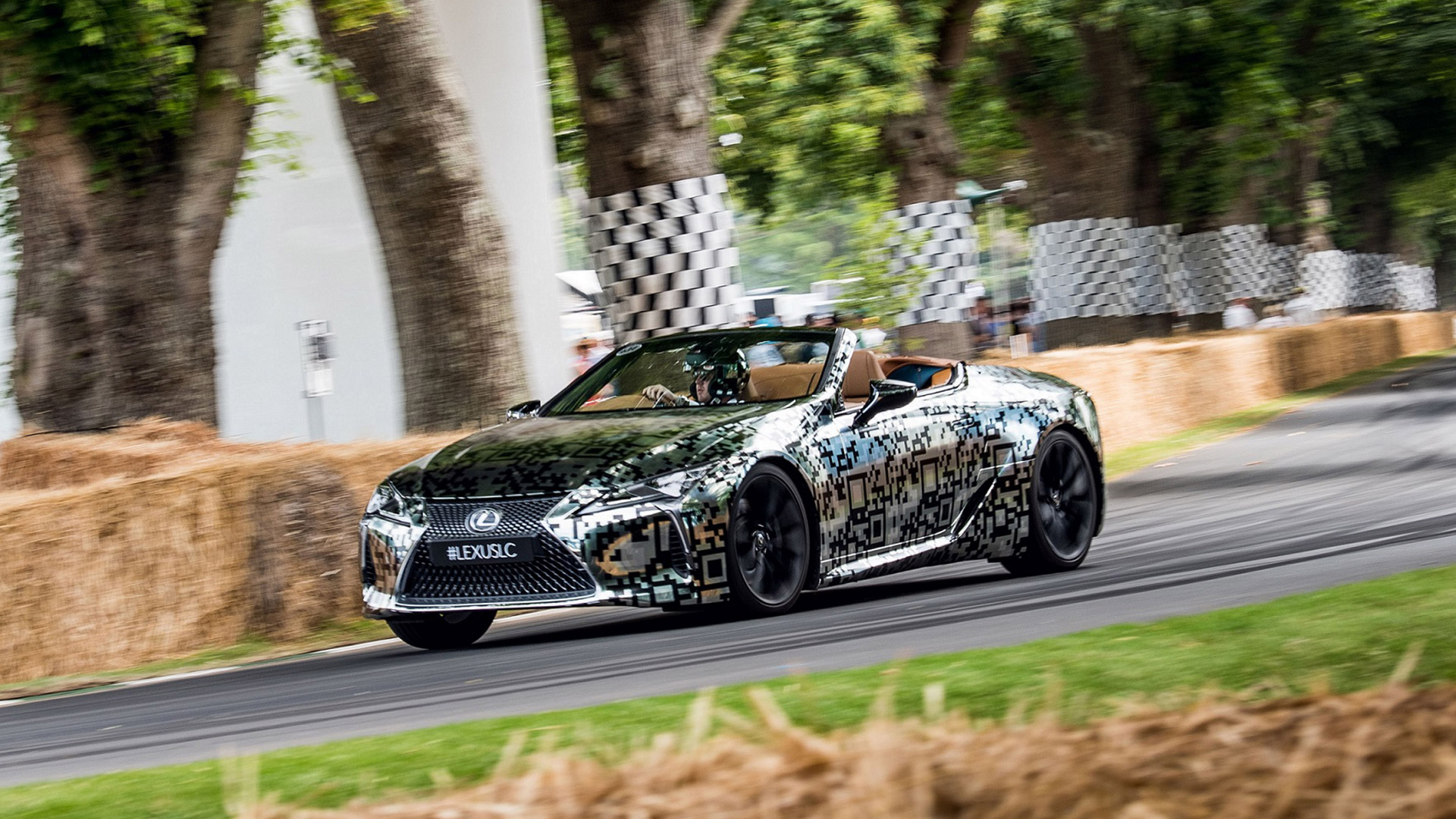 Lexus LC Convertible gallery03