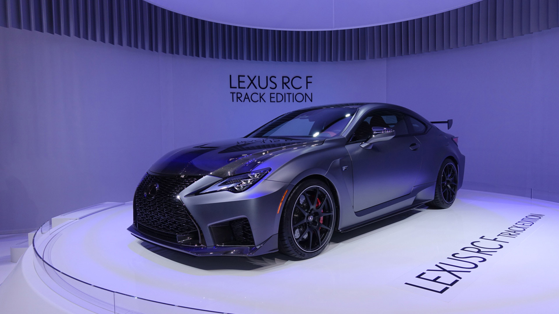 Lexus RC F Track Edition gallery01
